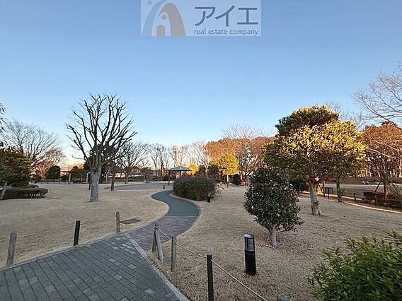 公園が近く、子...
