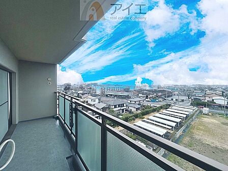 空を近くに感じられる眺望を楽しめます