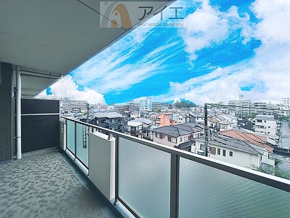 空を近くに感じ...