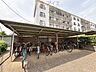 その他：広々スペースの駐輪場はご家族の自転車を置くことができます