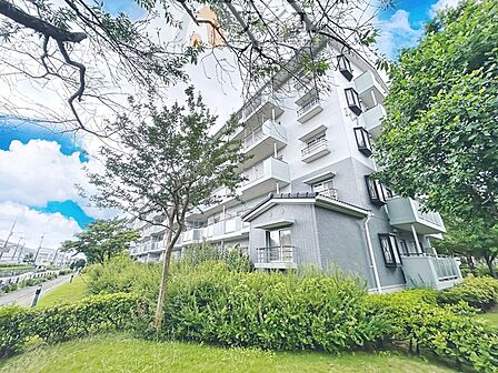 溢れる陽光でご家族の笑顔も輝く住まい