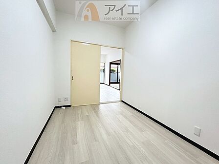 風通しが良く、開放感あふれるお部屋です