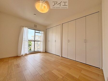 風通しが良く、開放感あふれるお部屋です