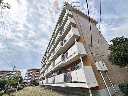 共用部の清掃・修理は管理員が実施