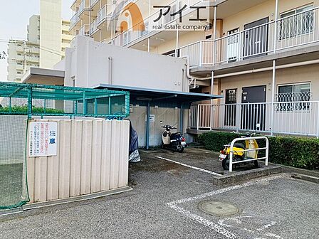 セキュリティ面にも配慮した駐輪場がございます