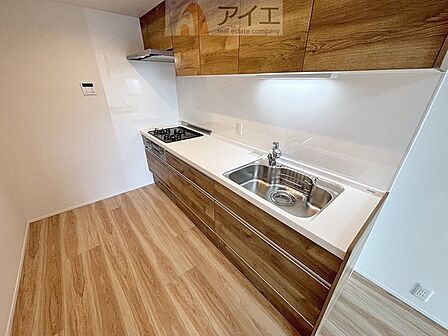 【施工例】お料理に集中したい方向けの独立キッチン