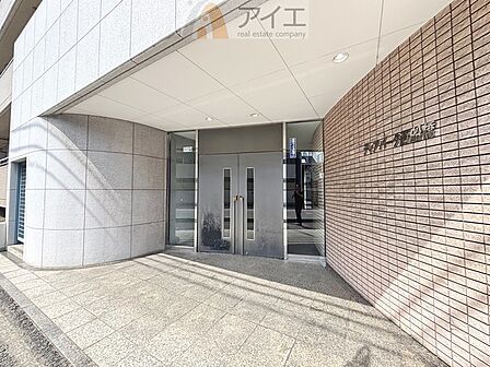 清掃や修理だけでなく、不審者への声掛けも。管理員の活動は防犯にも有効