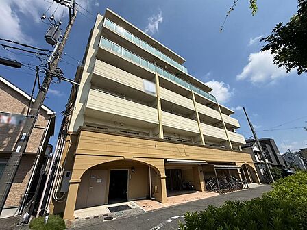 江ノ島線「鶴間」駅徒歩15分。室内リフォーム済み。お気軽にお問合せ下さい。