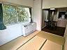 室内：窓側から見たお部屋