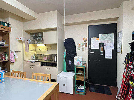 和室側から見た室内