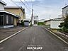 外観：前面道路含む現地写真