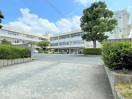 大野城市立　下大利小学校 700m