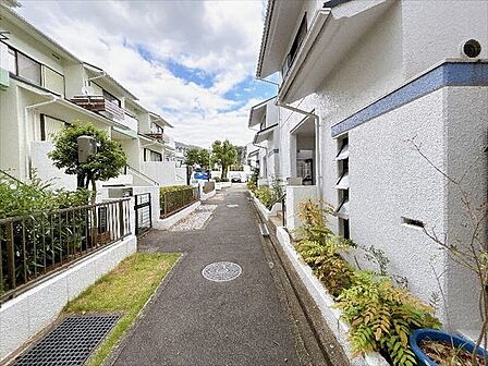 自然とうまく調和した環境の良い地域です。毎日を快適に気持ちよく過ごしていただけます。