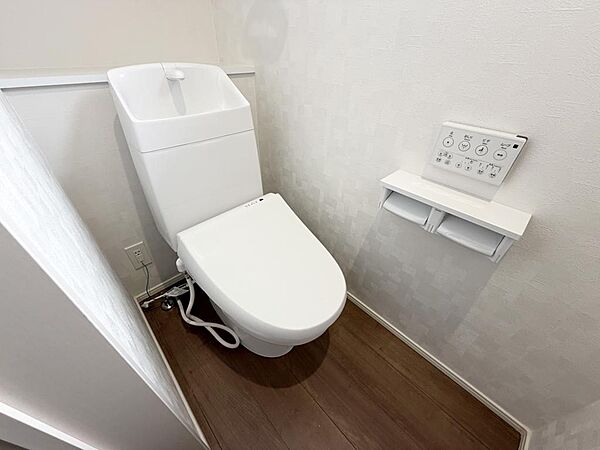 トイレを拡大表示