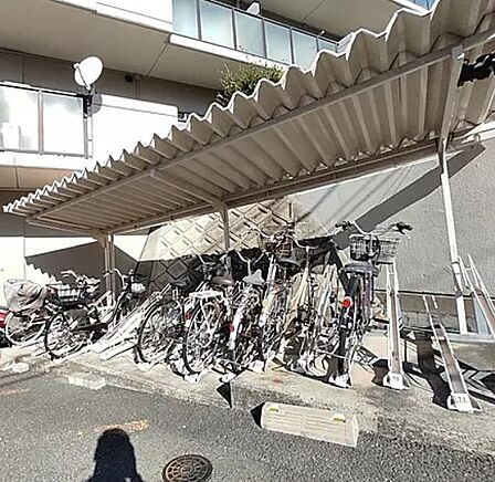 駐輪場もあります♪
