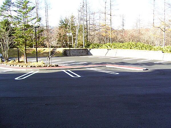 駐車場を拡大表示