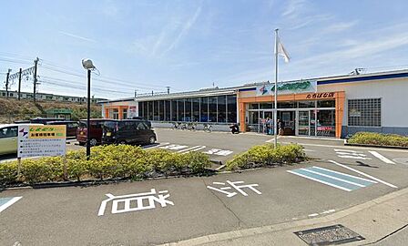 ショッピングセンター しまむらストアー たちばな店 1400m