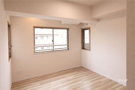 東側洋室約6.0帖［2026年8月14日撮影］