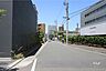 その他：敷地北側の前面道路（西側から）