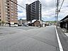 外観：前面道路含む現地写真