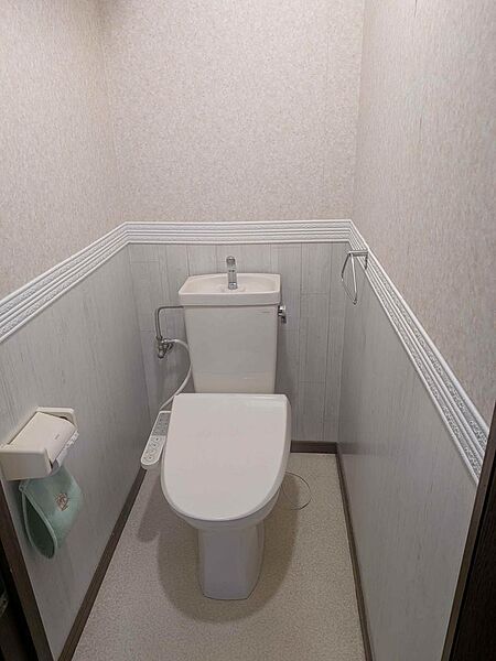 トイレを拡大表示