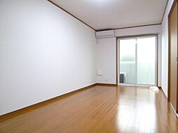 JR八高線 箱根ケ崎駅 徒歩17分の賃貸アパート 2階1LDKのリビング/ダイニング