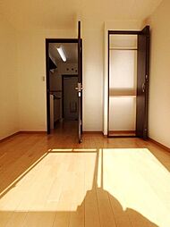 リトルグレイスII 105 1階1Kのリビング/ダイニング