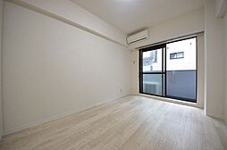 メゾン・ド・コンテス 308 3階ワンルームのリビング/ダイニング