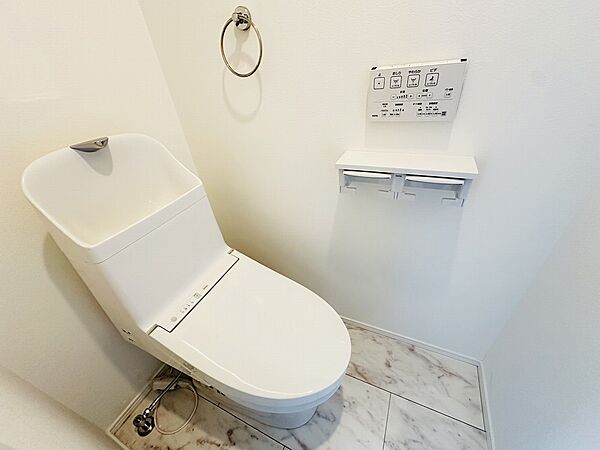 トイレを拡大表示