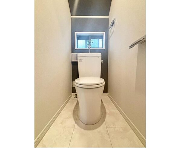 トイレを拡大表示