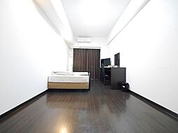 東京メトロ副都心線 新宿三丁目駅 徒歩2分の賃貸マンション 9階1Kのリビング/ダイニング