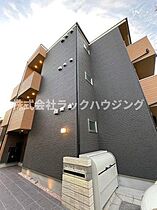 大阪府守口市藤田町2丁目（賃貸アパート1DK・3階・25.00㎡） その1