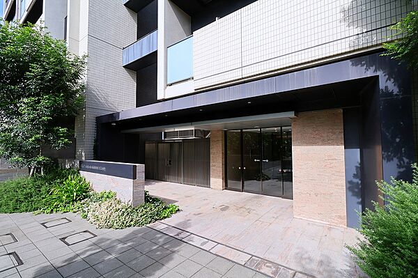 エントランスを拡大表示