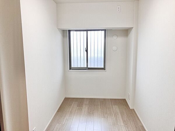 寝室を拡大表示