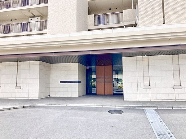 エントランスを拡大表示