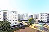 その他：【住戸からの眺望写真】地上5階建マンションの4階部分に位置しています。晴天時には、気持ちのよい青空をお楽しみいただけます。