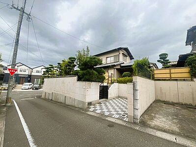 外観：外観