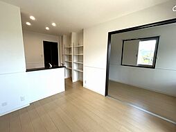 グランドアーケイディア 203 2階1LDKのリビング/ダイニング