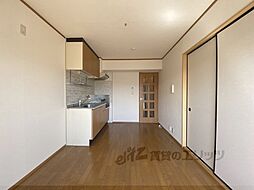 メルべーユ桂川 201 2階2DKのリビング/ダイニング