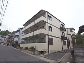 京都府京都市西京区大枝塚原町（賃貸マンション2LDK・1階・51.97㎡） その1