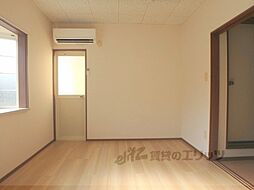 阪急京都本線 西院駅 徒歩32分の賃貸アパート 1階1Kのリビング/ダイニング