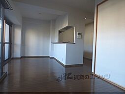 サーパス桂 409 4階2LDKのリビング/ダイニング