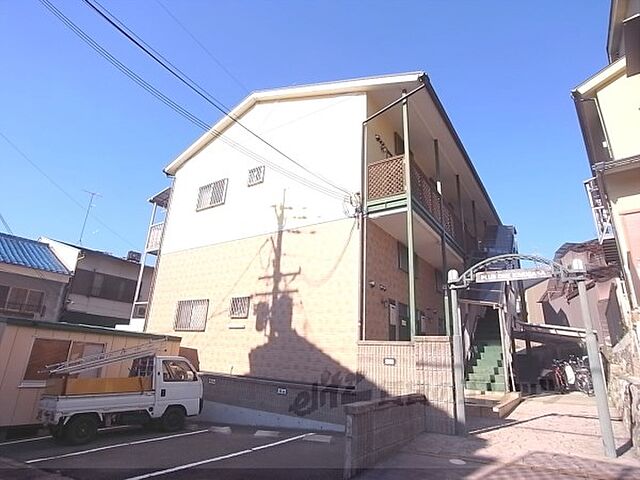 4 / 15