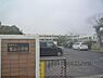 周辺：葉山小学校まで750メートル