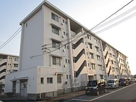 滋賀県長浜市小堀町（賃貸マンション2LDK・3階・53.08㎡） その1