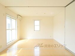 JR草津線 寺庄駅 徒歩11分の賃貸アパート 2階1LDKのリビング/ダイニング