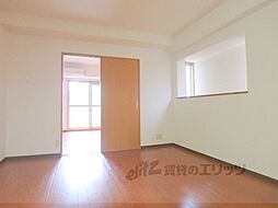 エリーフラッツ浜大津 201 2階1LDKのリビング/ダイニング