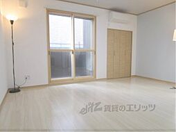 ルミナーレ 1階ワンルームのリビング/ダイニング