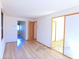 リリックスブルーＡ棟 1階2LDKのリビング/ダイニング