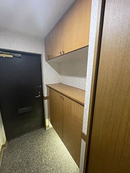 収納力がある玄関収納です。